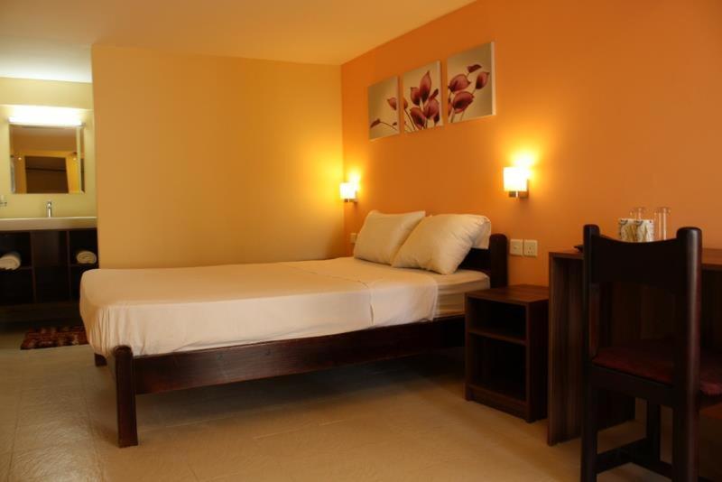 Le Cactus Guesthouse Terre Rouge  Buitenkant foto